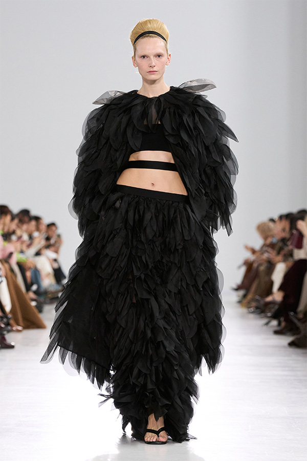 New Spring/Summer 2026 Runway Show: Modern Rococo - Max Mara